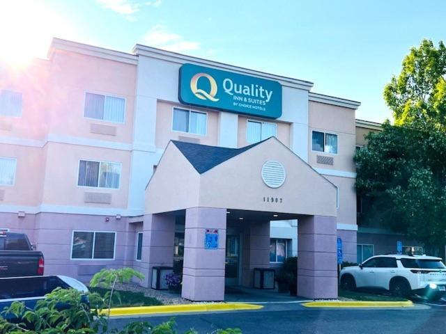 Quality Inn & Suites Golden - Denver West Lakewood Exterior photo